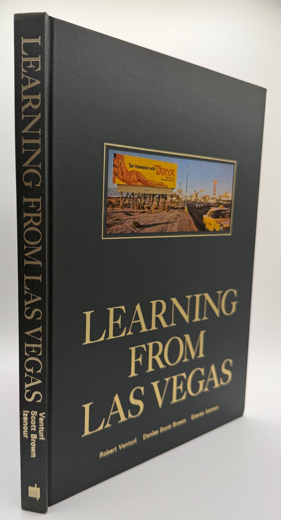 LEARNING FROM LAS VEGAS | Robert Venturi, Denise Scott Brown LEARNING FROM LAS VEGAS | Robert Venturi, Denise Scott Brown